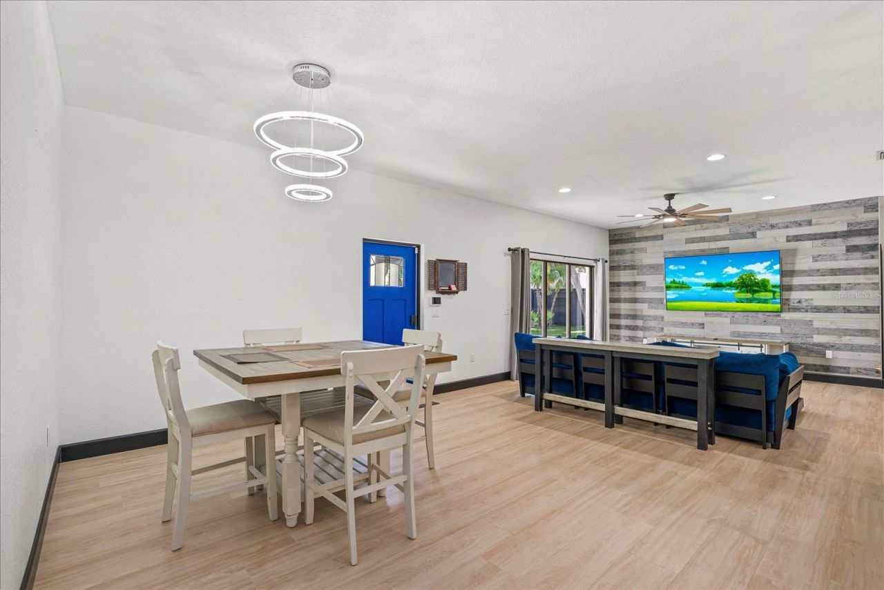 1185 S Shade Avenue , Sarasota, FL 34237 Photo