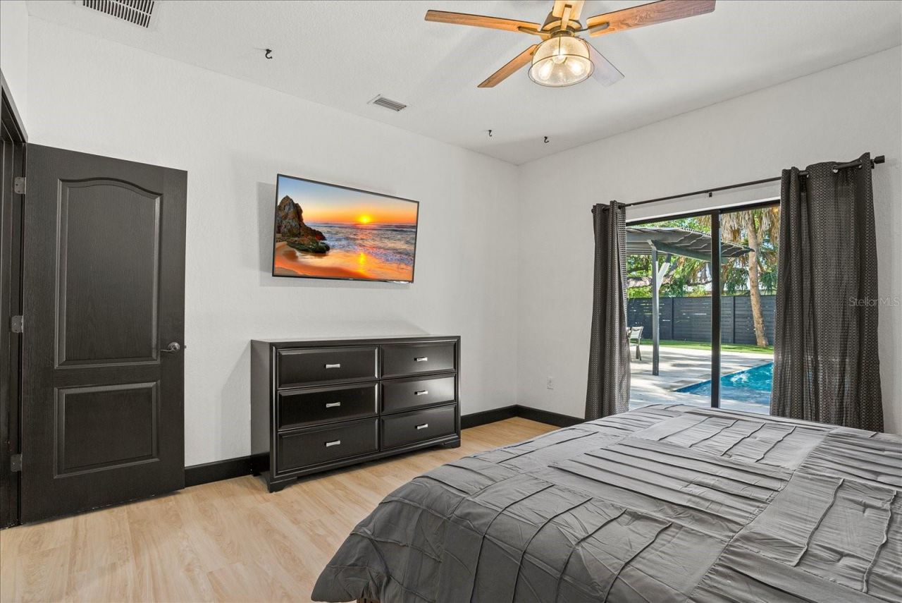 1185 S Shade Avenue , Sarasota, FL 34237 Photo