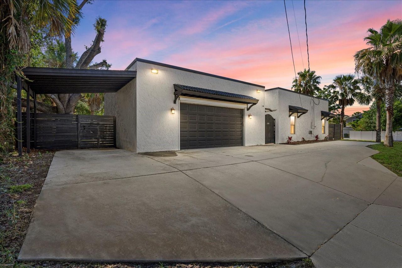 1185 S Shade Avenue , Sarasota, FL 34237 Photo