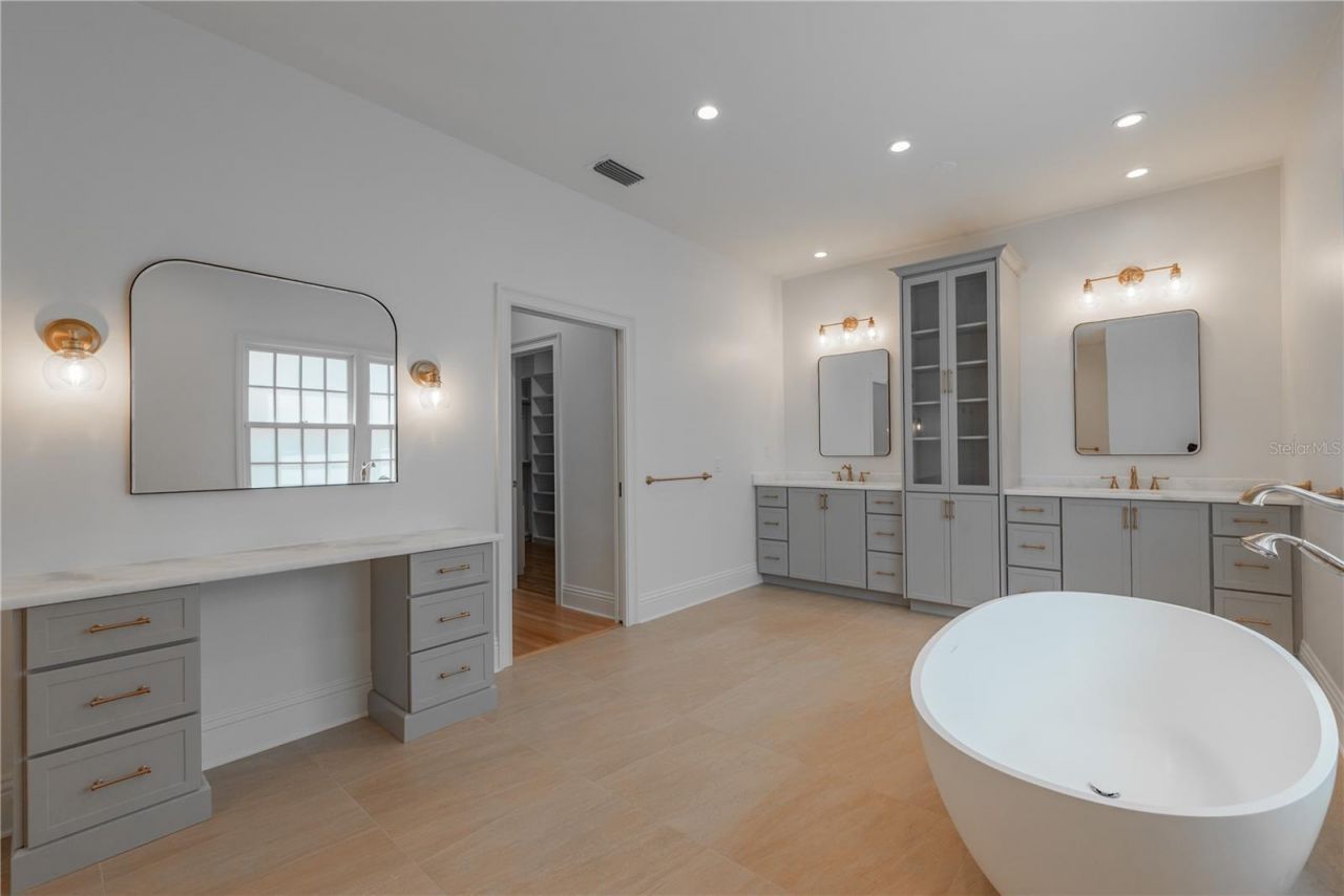 54 Aegean Avenue, Tampa, FL 33606 Photo