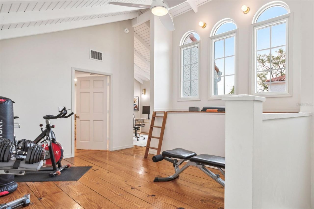 54 Aegean Avenue, Tampa, FL 33606 Photo