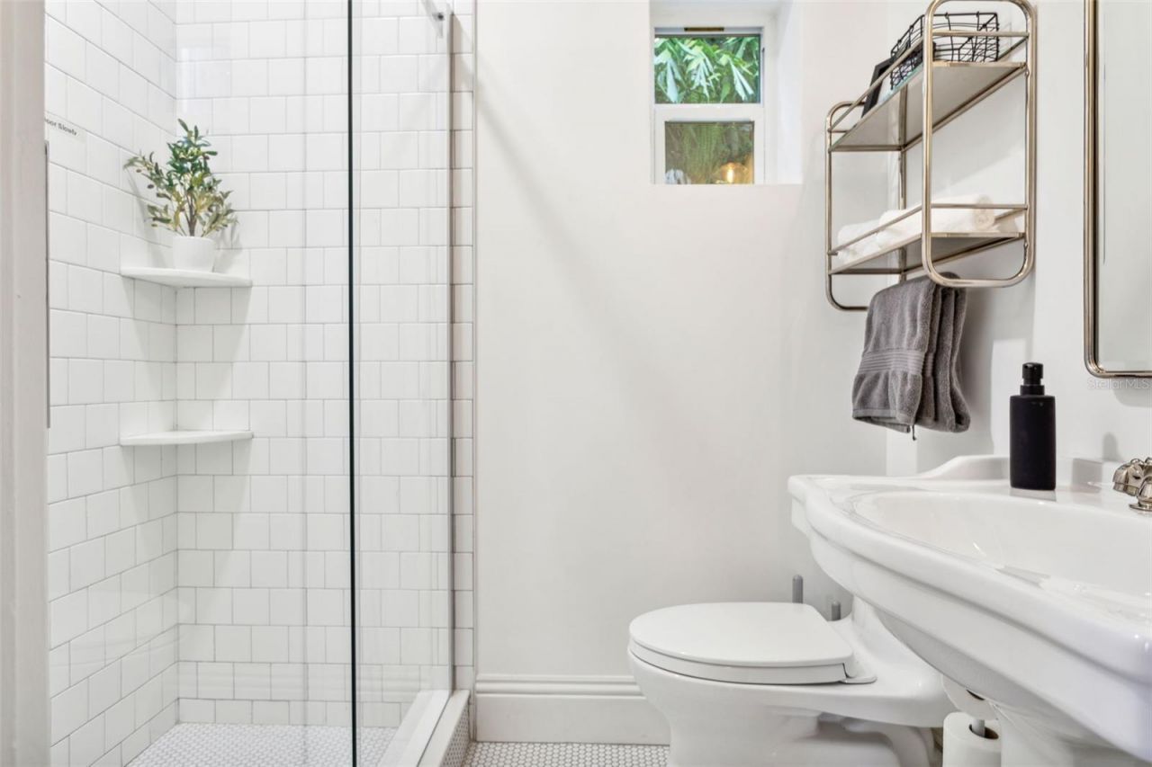 54 Aegean Avenue, Tampa, FL 33606 Photo