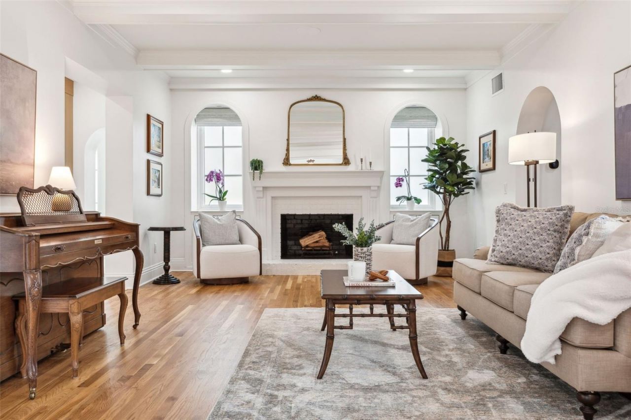 54 Aegean Avenue, Tampa, FL 33606 Photo