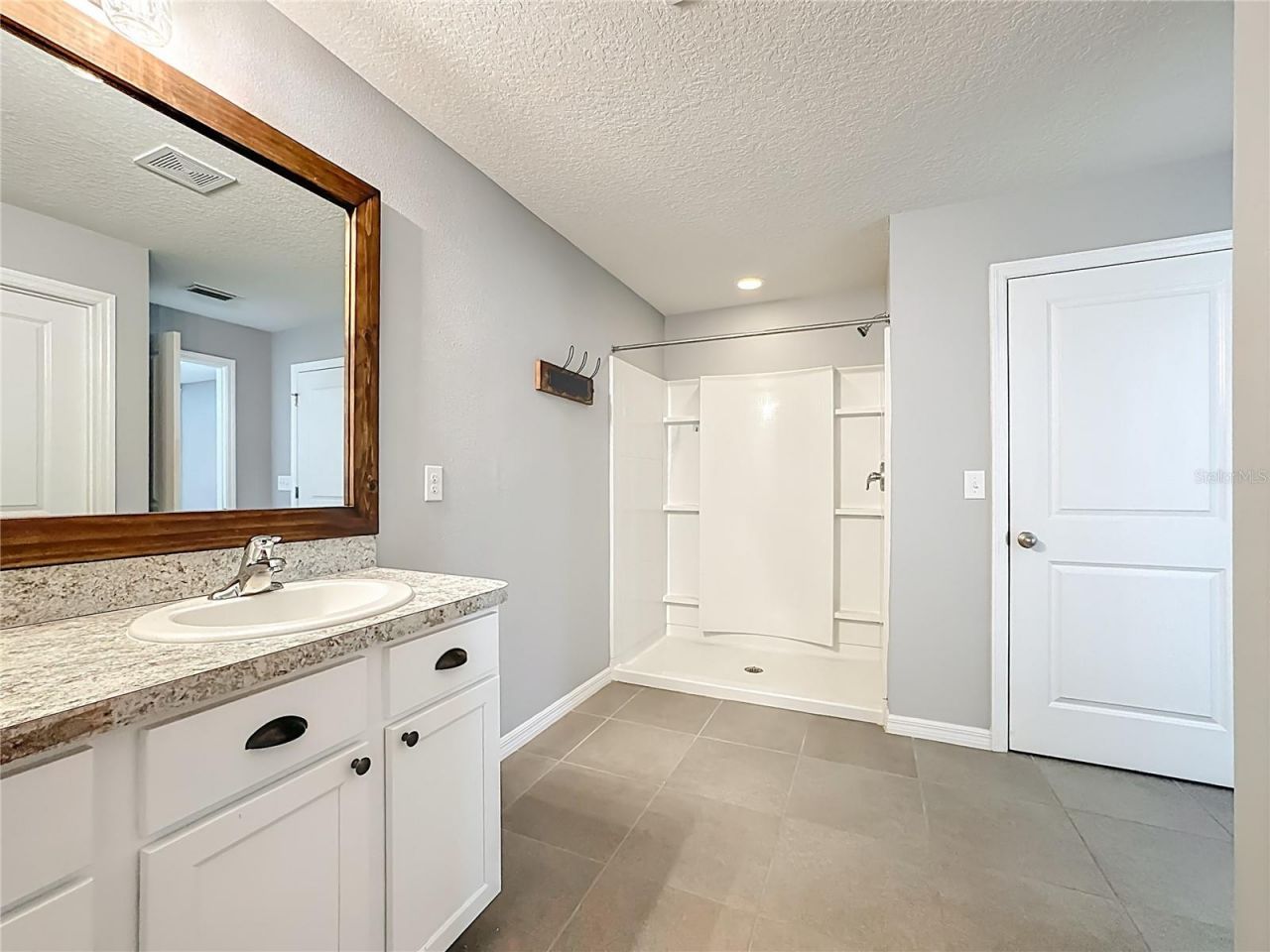 5202 San Palermo Drive , Bradenton, FL 34208 Photo