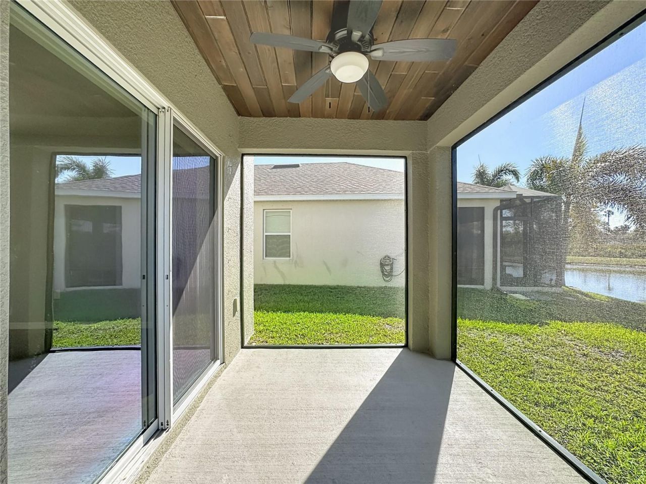 5202 San Palermo Drive , Bradenton, FL 34208 Photo