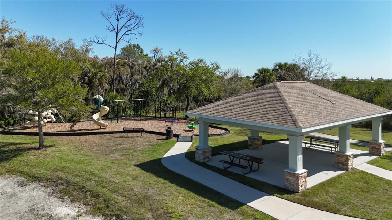 5202 San Palermo Drive , Bradenton, FL 34208 Photo