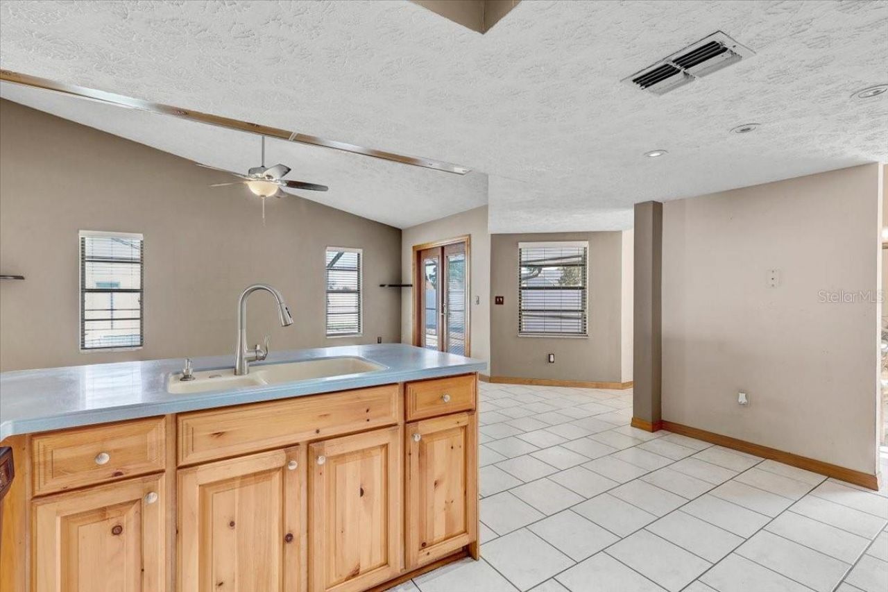 1604 Southwind Drive , Brandon, FL 33510 Photo