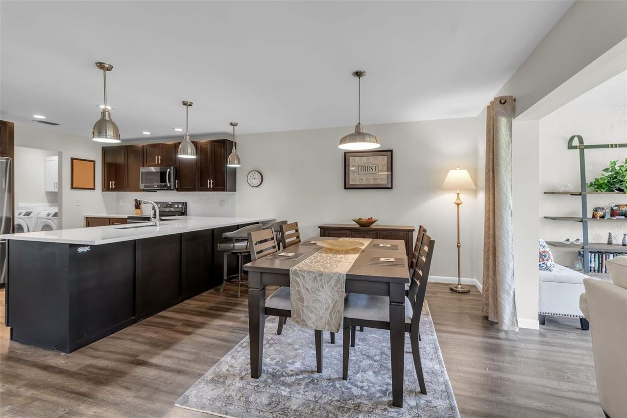 5519 Palm Aire Drive, Sarasota, FL 34243 Photo