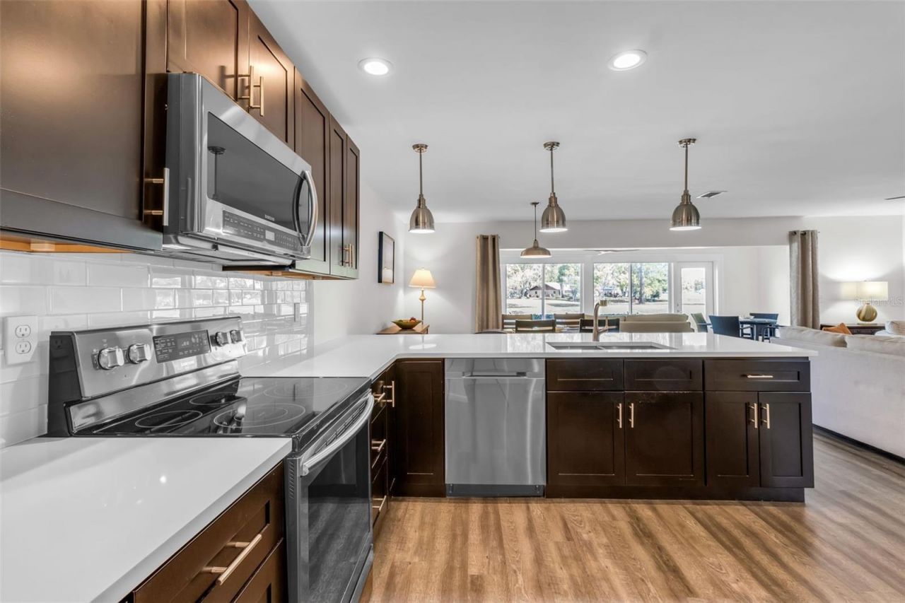 5519 Palm Aire Drive, Sarasota, FL 34243 Photo