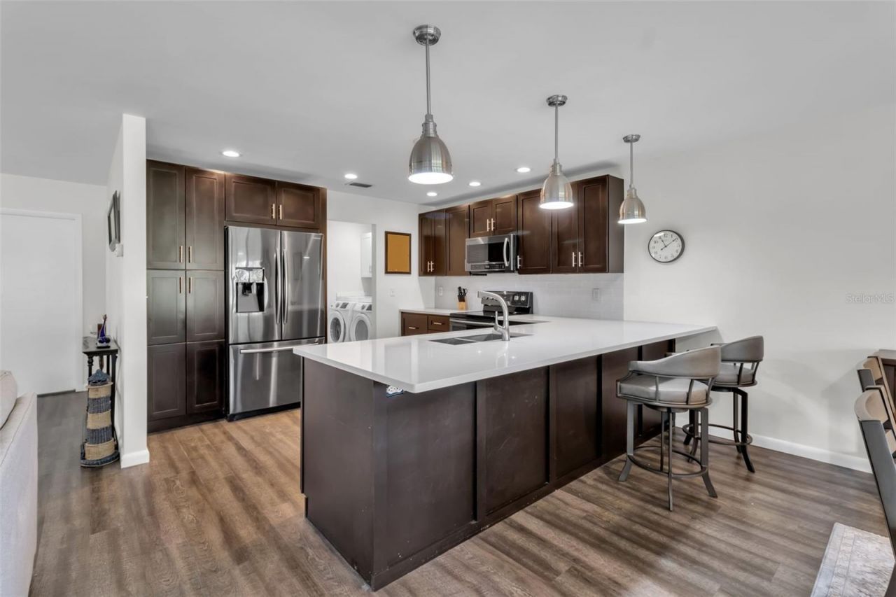 5519 Palm Aire Drive, Sarasota, FL 34243 Photo