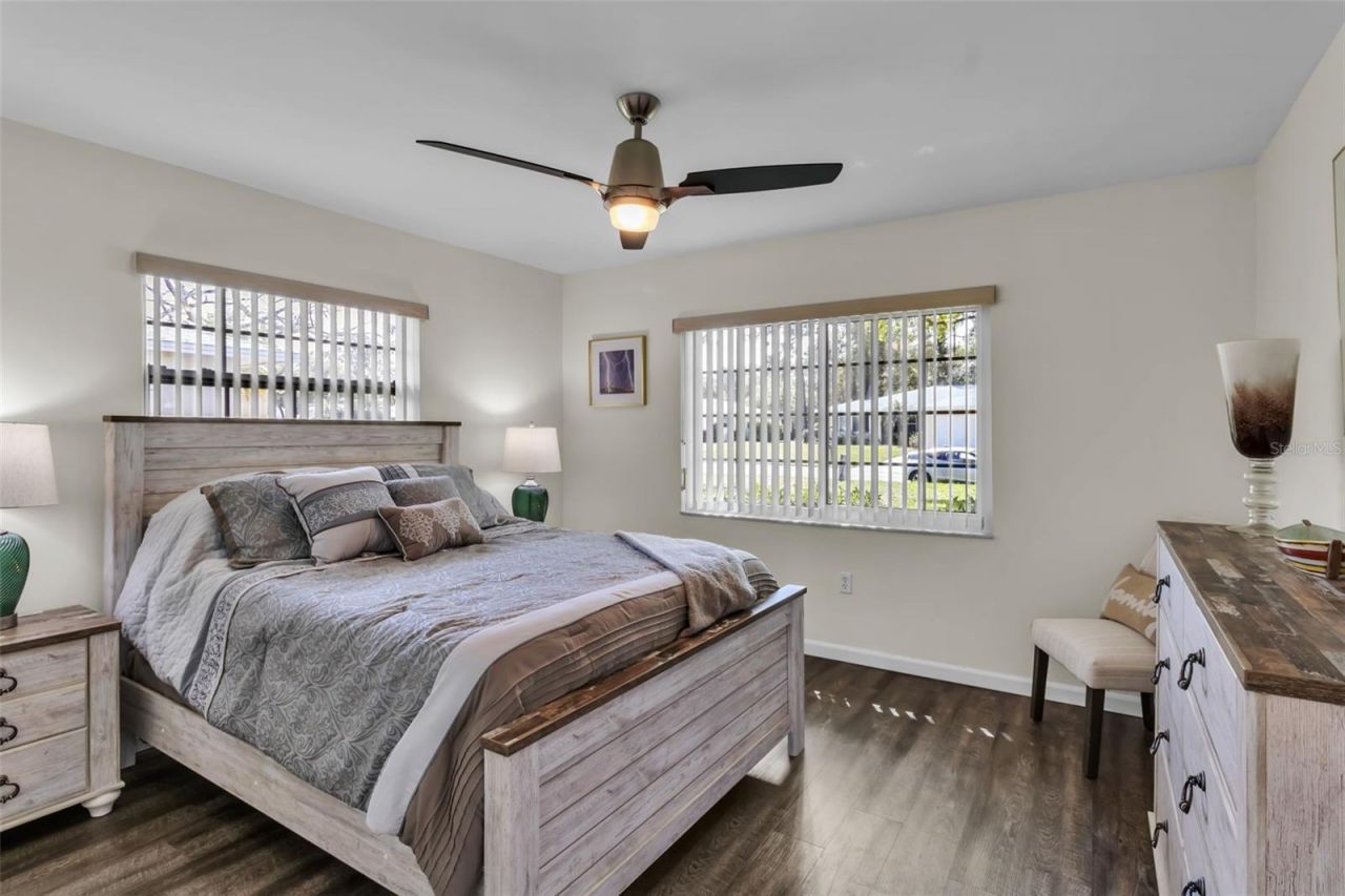 5519 Palm Aire Drive, Sarasota, FL 34243 Photo