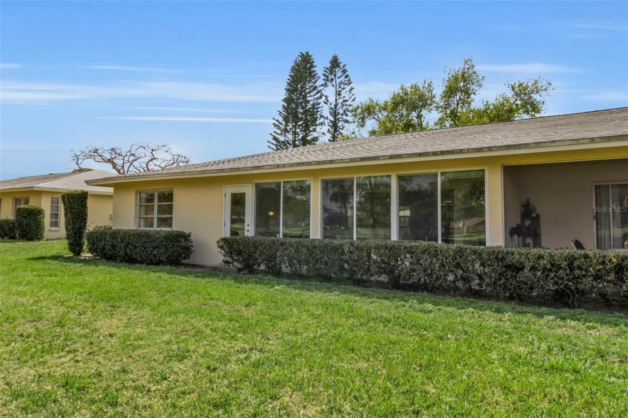 5519 Palm Aire Drive, Sarasota, FL 34243 Photo