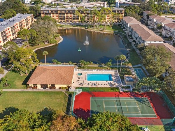 5750 80TH STREET N, Unit D103, ST PETERSBURG, FL 33709