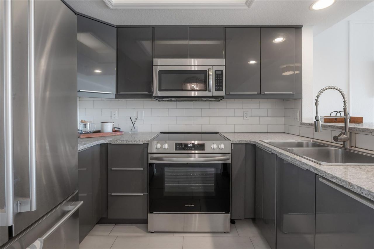 120 Brent Circle , Oldsmar, FL 34677 Photo