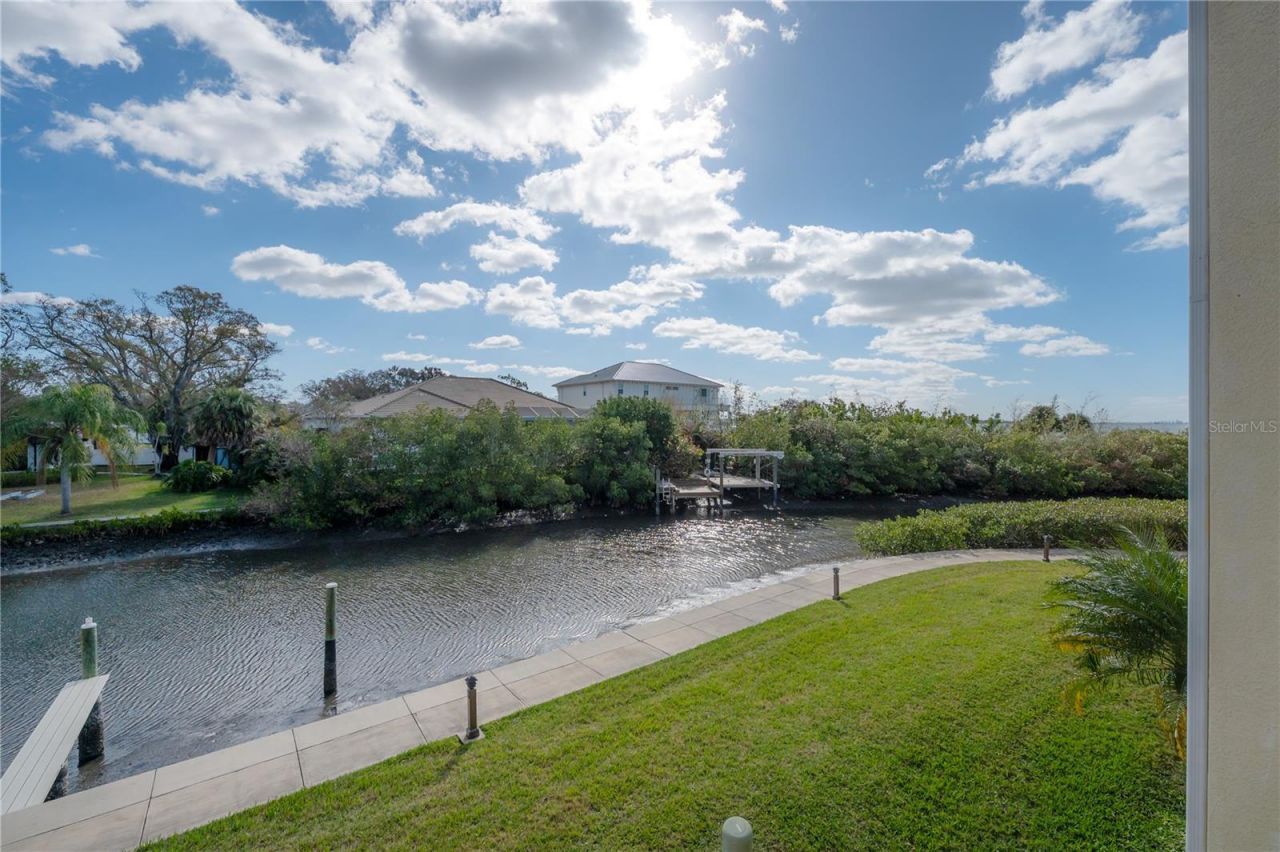 120 Brent Circle , Oldsmar, FL 34677 Photo