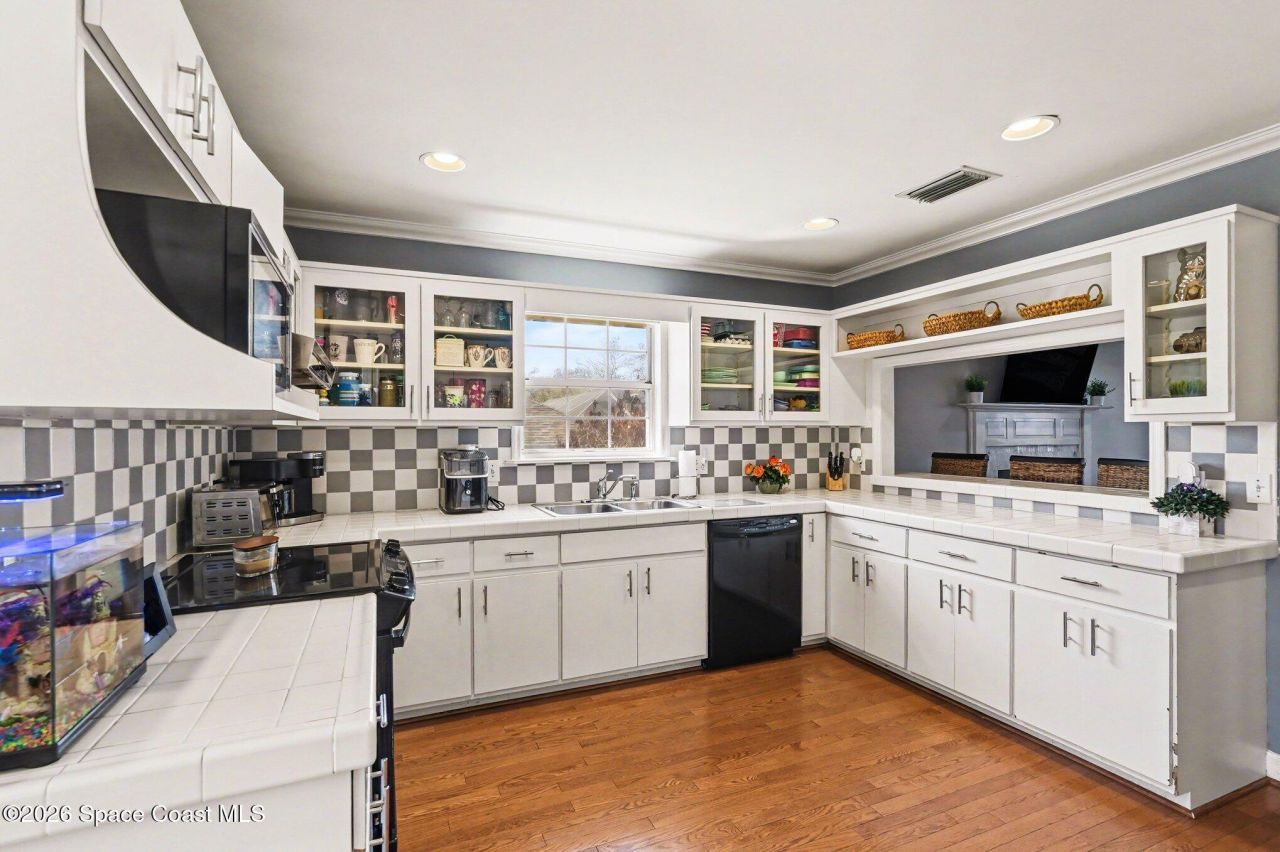 974 Citrus Avenue NE , Palm Bay, FL 32905 Photo