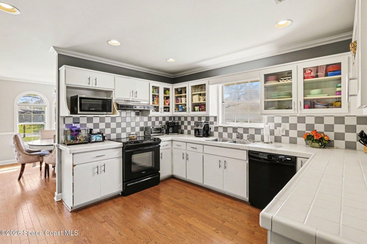 974 Citrus Avenue Ne, Palm Bay, FL 32905 Photo