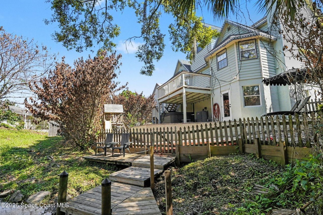 974 Citrus Avenue Ne, Palm Bay, FL 32905 Photo