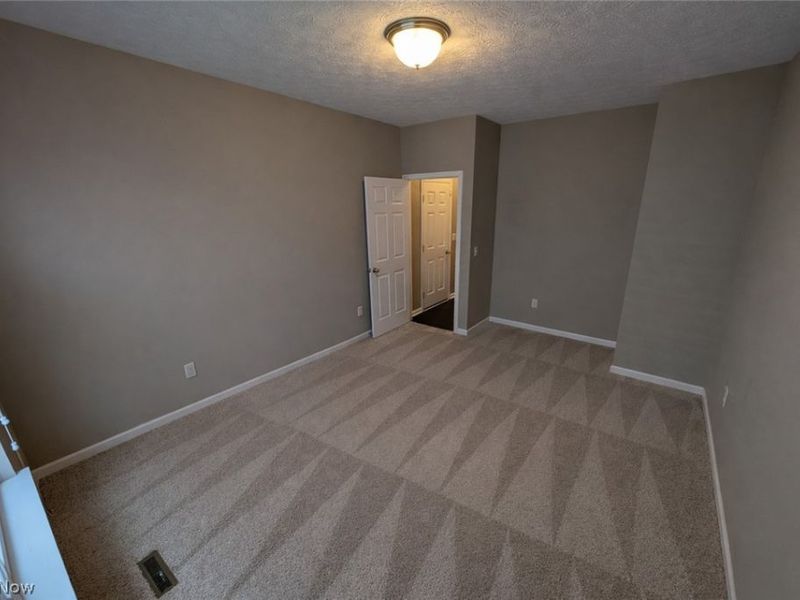 32815 Rebecca Lane , Avon Lake, OH 44012 Photo 18