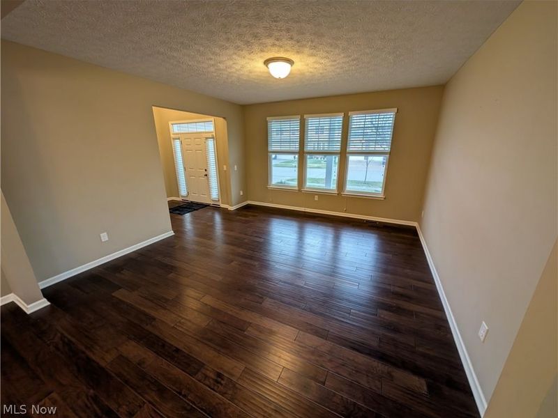 32815 Rebecca Lane , Avon Lake, OH 44012 Photo 3