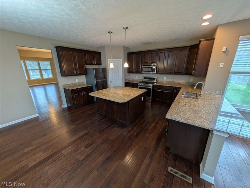 32815 Rebecca Lane , Avon Lake, OH 44012 Photo 7