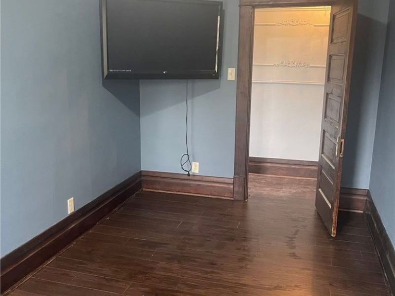 116 W Platt Street , West Lafayette, OH 43845 Photo 14