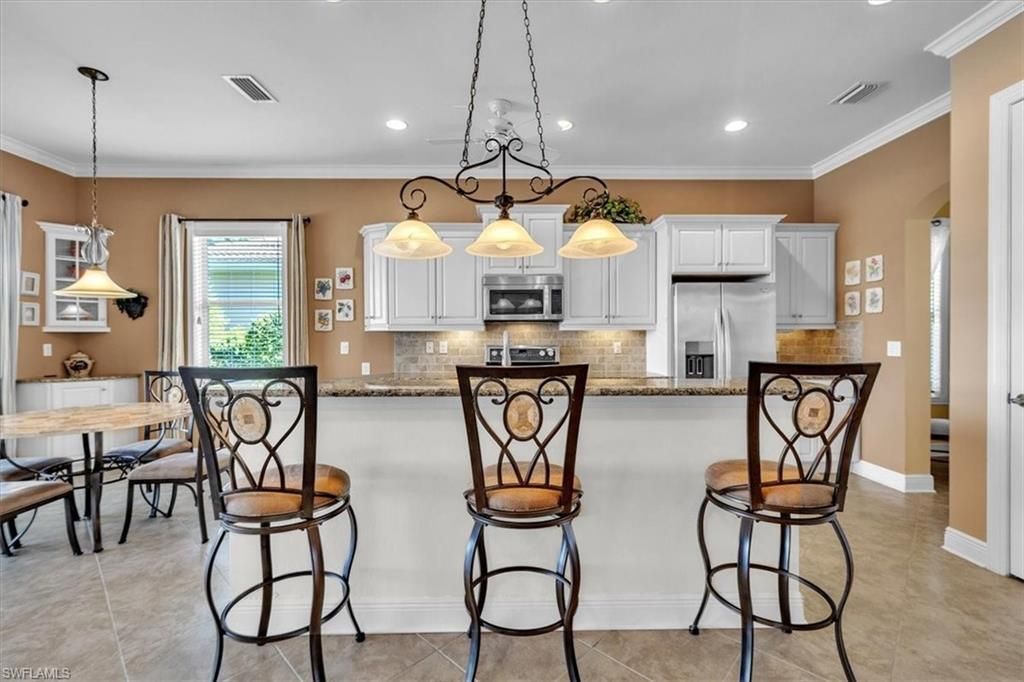 10555 Carena Cir, Fort Myers, FL 33913 Photo