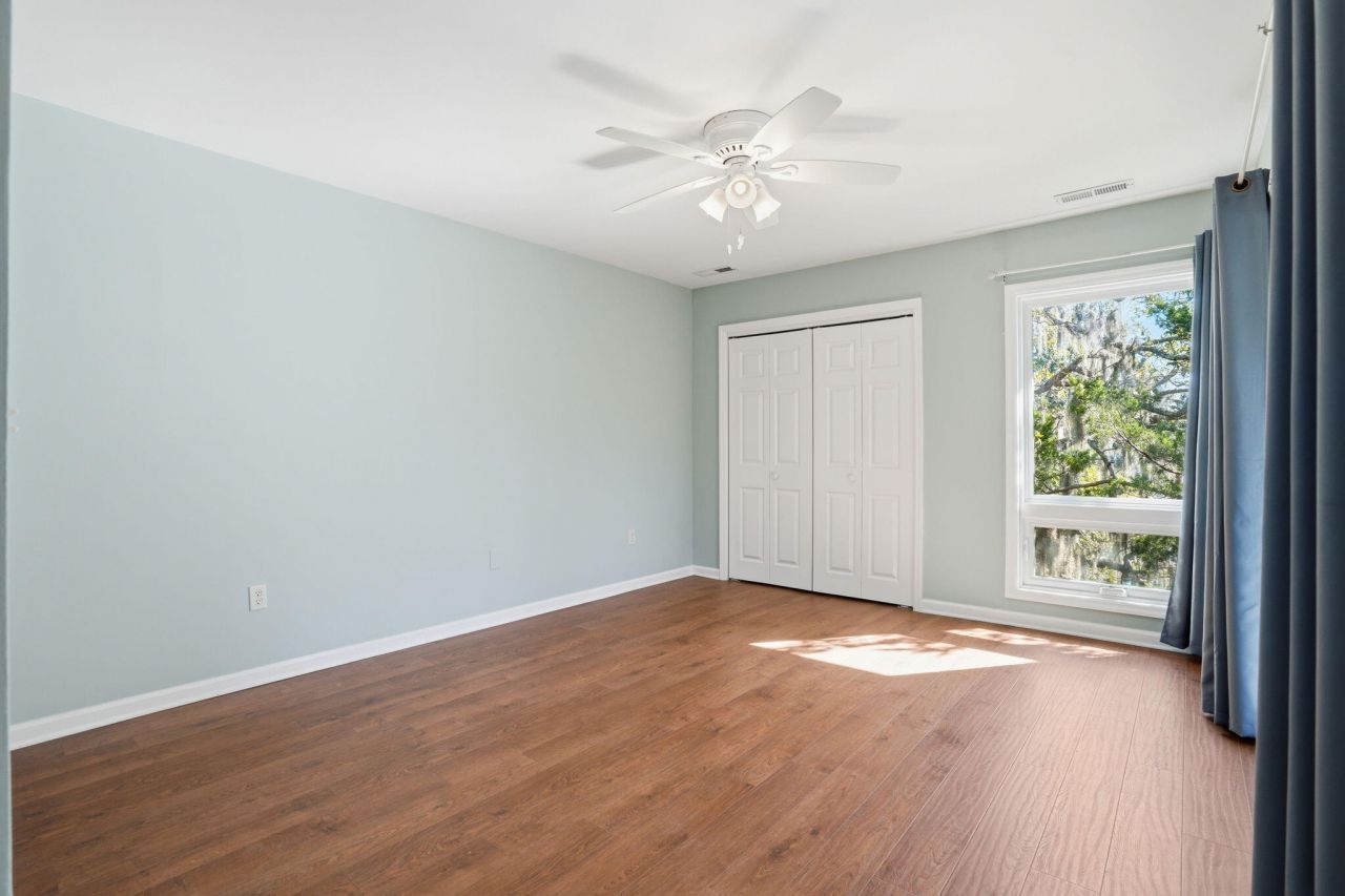 798 Summerwind Circle Photo 17