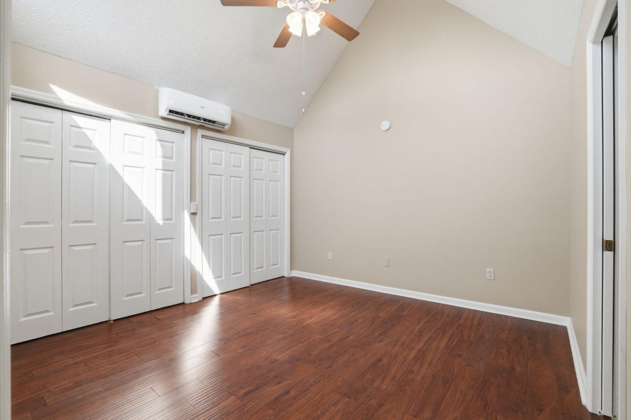 798 Summerwind Circle Photo 24