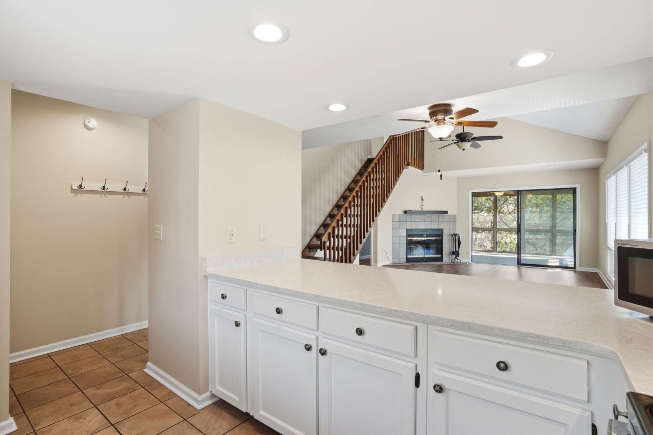 798 Summerwind Circle Photo 6