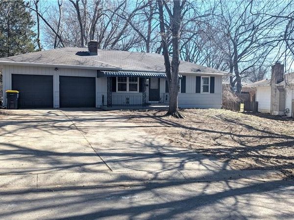 11705 Belmont Avenue, Kansas City, MO 64134