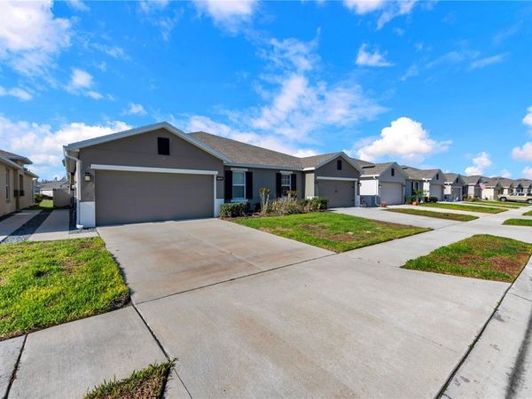 18276 TURNING LEAF CIRCLE, LAND O LAKES, FL 34638