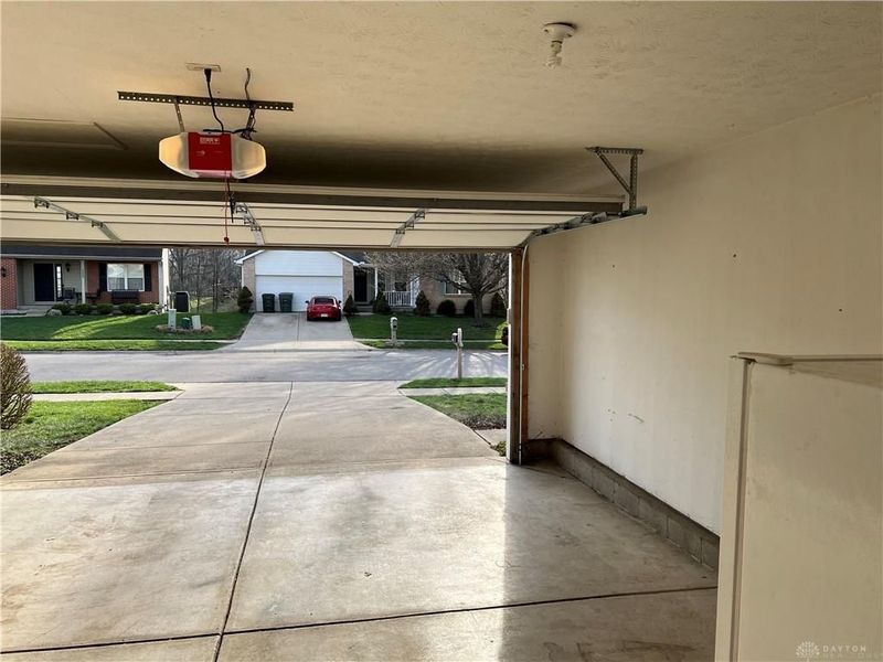 4271 Coach Light Trail, Dayton, OH 45424 Photo 14