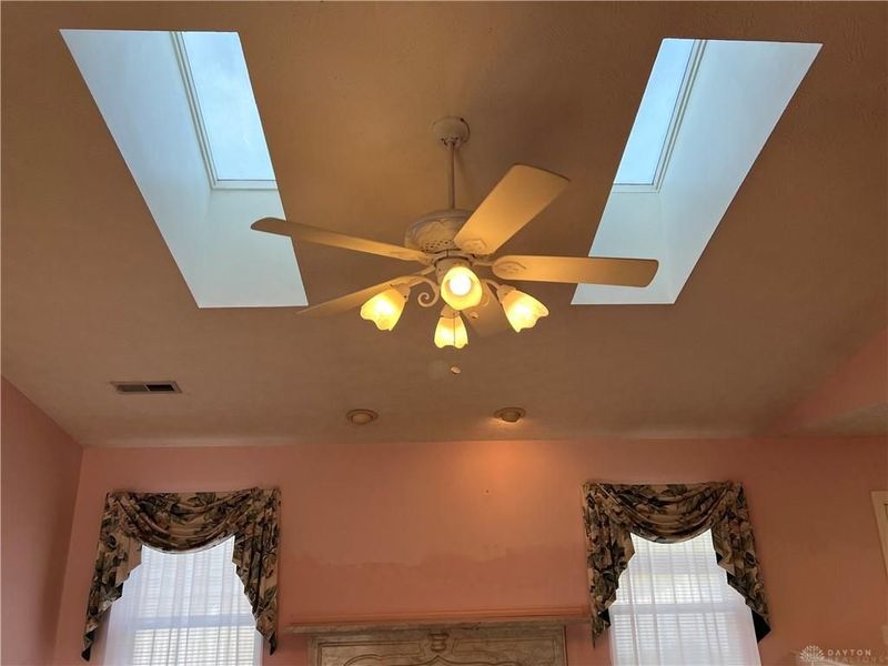 4271 Coach Light Trail, Dayton, OH 45424 Photo 18