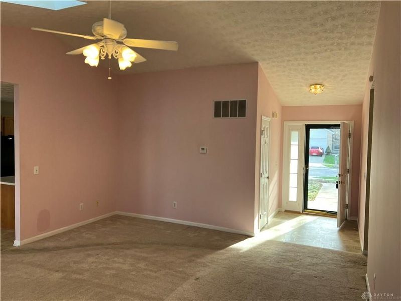 4271 Coach Light Trail, Dayton, OH 45424 Photo 8