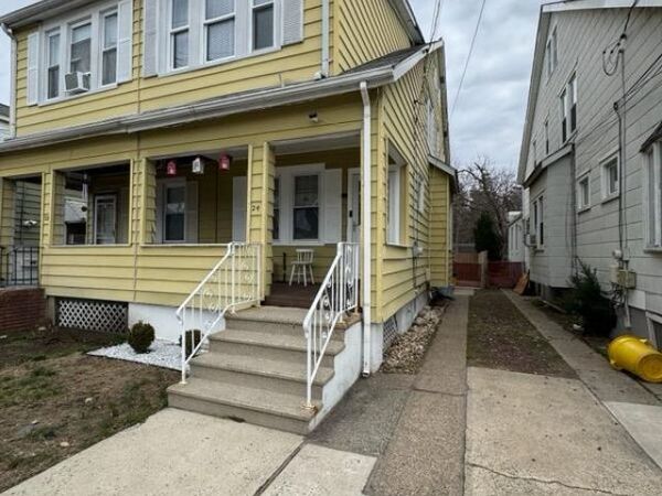 24 Newkirk Avenue, Hamilton, NJ 08629