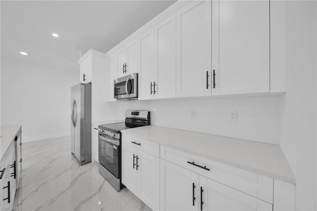 921 Chiquita Blvd N, Cape Coral, FL 33993 Photo