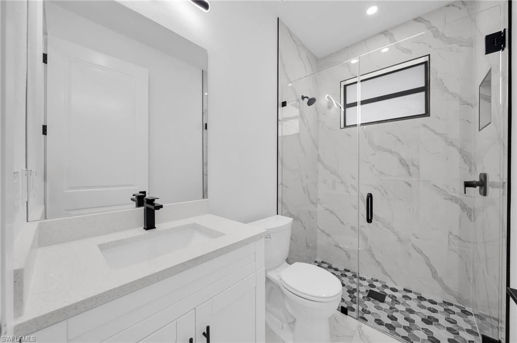 921 Chiquita Blvd N, Cape Coral, FL 33993 Photo