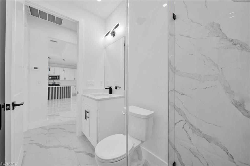 921 Chiquita Blvd N, Cape Coral, FL 33993 Photo