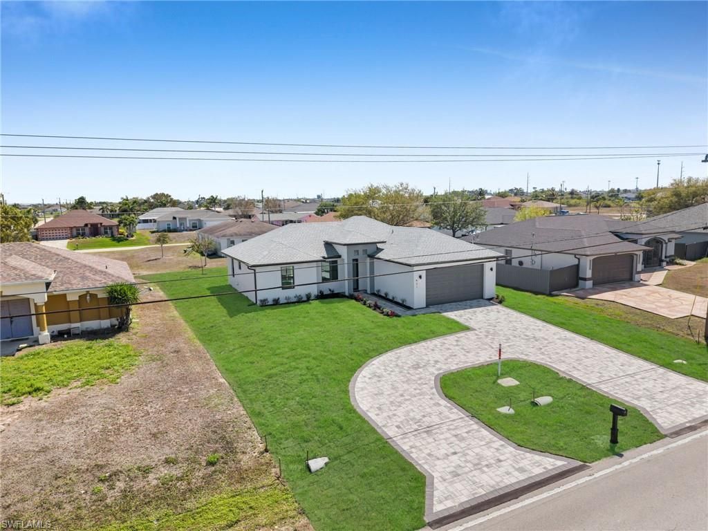 921 Chiquita Blvd N, Cape Coral, FL 33993 Photo