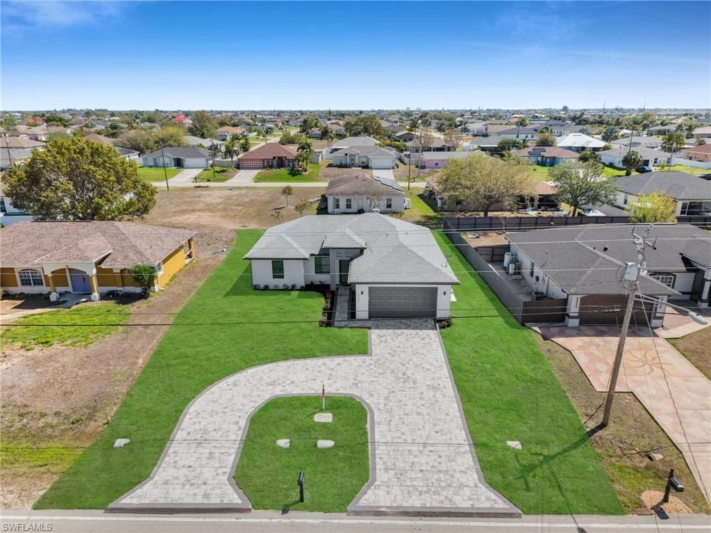 921 Chiquita Blvd N, Cape Coral, FL 33993 Photo