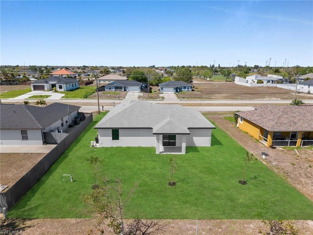 921 Chiquita Blvd N, Cape Coral, FL 33993 Photo