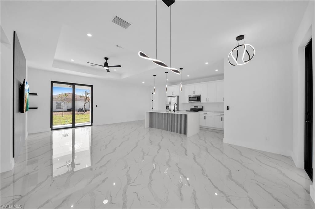 921 Chiquita Blvd N, Cape Coral, FL 33993 Photo