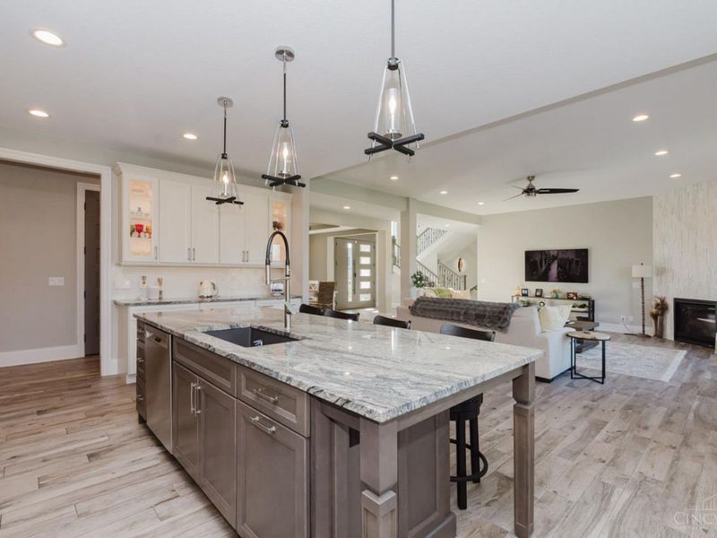 10957 Shallow Creek Court, Washington Township, OH 45458 Photo 16