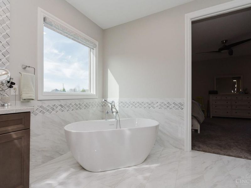 10957 Shallow Creek Court, Washington Township, OH 45458 Photo 32