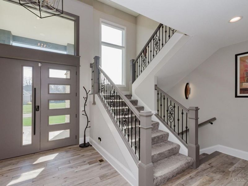 10957 Shallow Creek Court, Washington Township, OH 45458 Photo 5