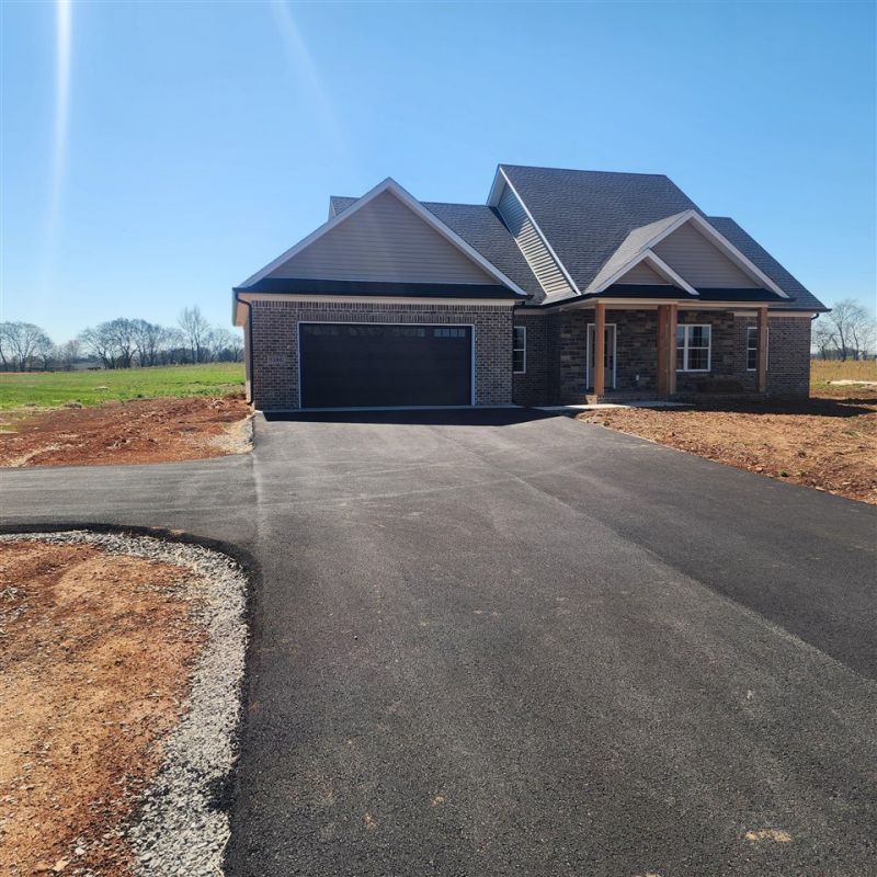 1396 Roark Road , Franklin, KY 42134 Main Photo