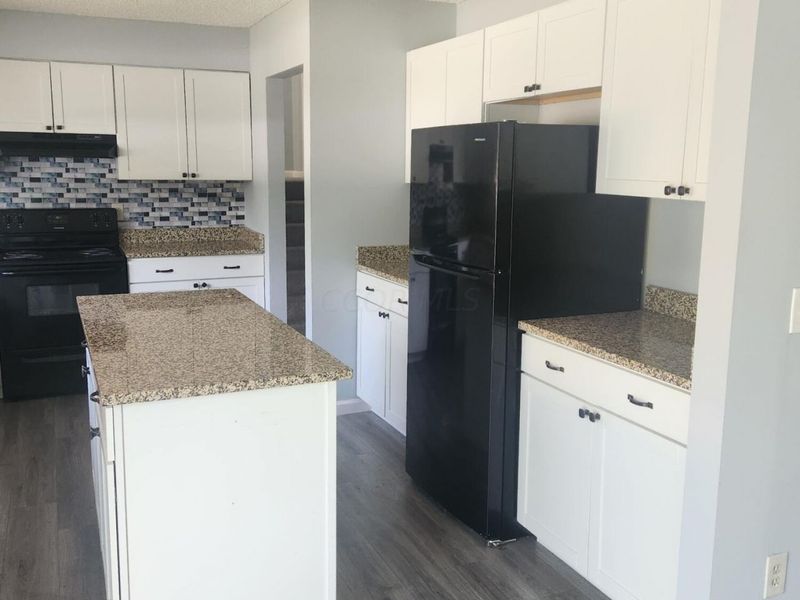 822 Ronson Avenue , Columbus, OH 43230 Photo 6