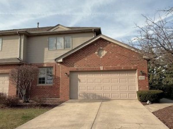 9400 CALEDONIA Drive , Tinley Park, IL 60487