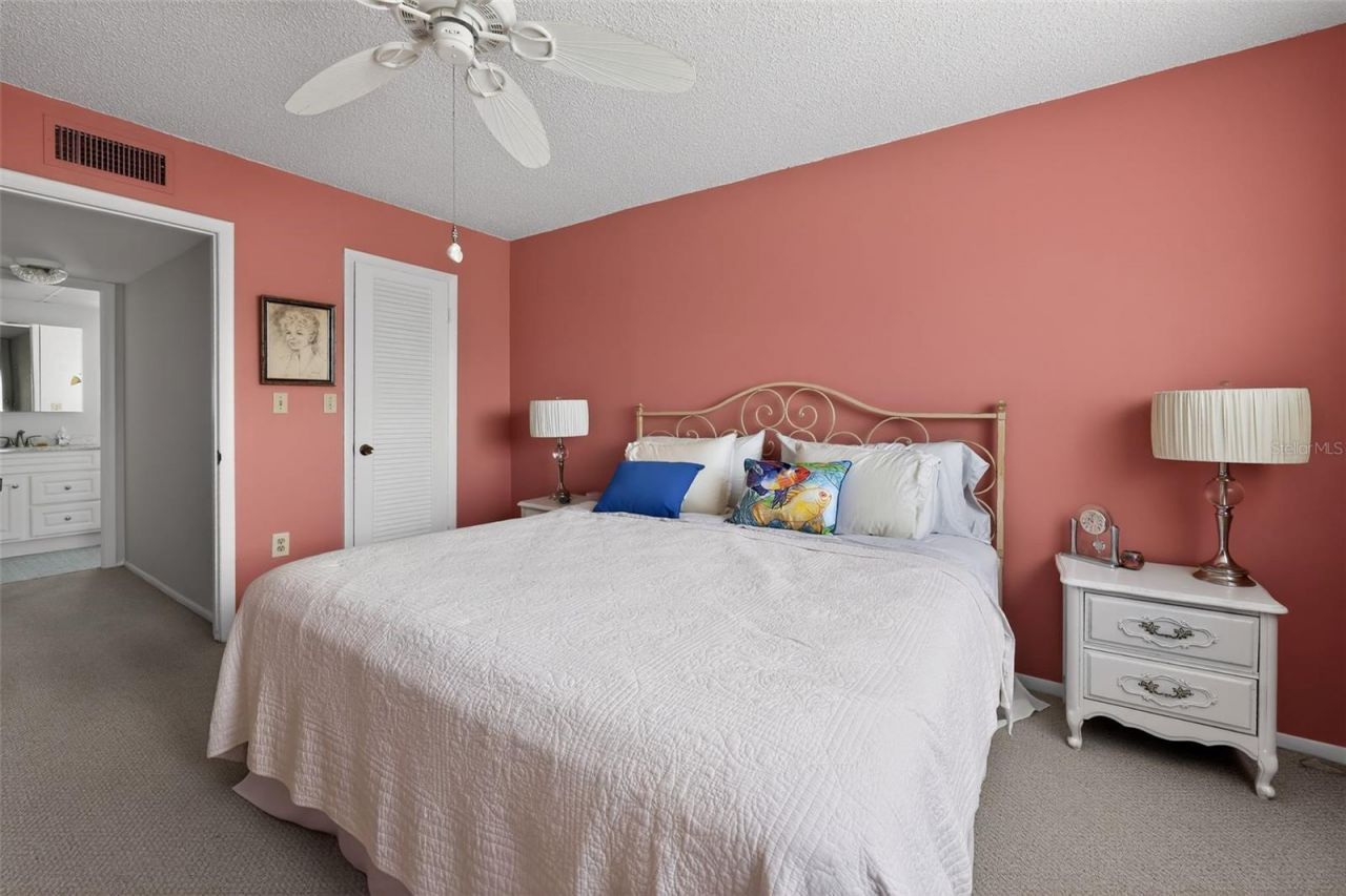 8051 N Sunrise Lakes Drive, Unit 307, Sunrise, FL 33322 Photo